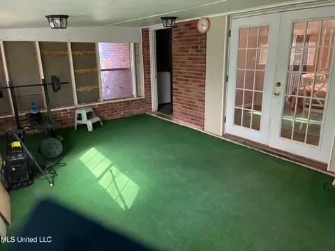 Exterior - 3 Bainbridge Pl, Long Beach, MS 39560 photo 6 of 7