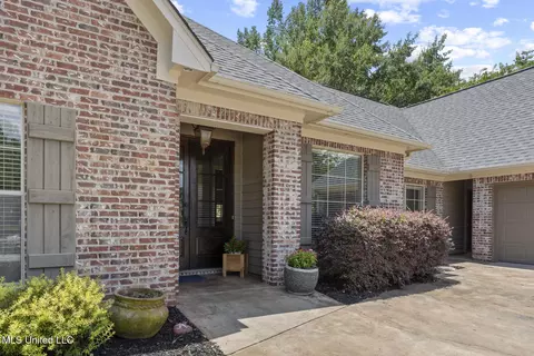 535 Florence Dr, Madison, MS 39110 photo 3
