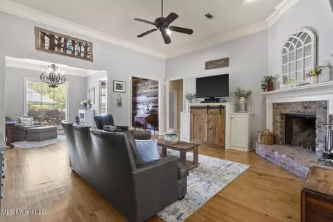 535 Florence Dr, Madison, MS 39110 photo 9
