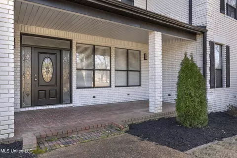 Exterior - 3555 Bonner Dr, Olive Branch, MS 38654 photo 8 of 10