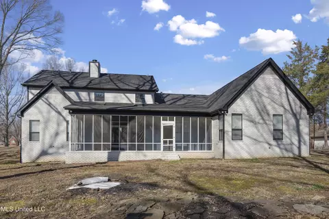 Exterior - 3555 Bonner Dr, Olive Branch, MS 38654 photo 5 of 10