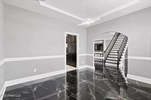 Entry Way - 3555 Bonner Dr, Olive Branch, MS 38654 photo 3 of 3