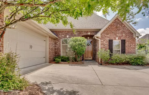 454 Glendale Pl, Brandon, MS 39047