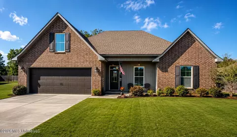 7559 Alex Ct, Ocean Springs, MS 39564