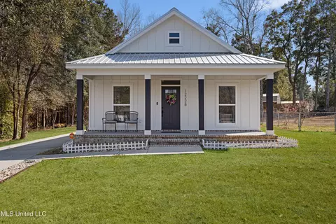 12228 Fishermans Trl, Gulfport, MS 39503