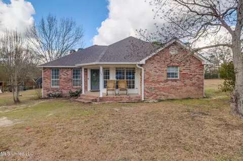 38 S Pecan, Mchenry, MS 39561