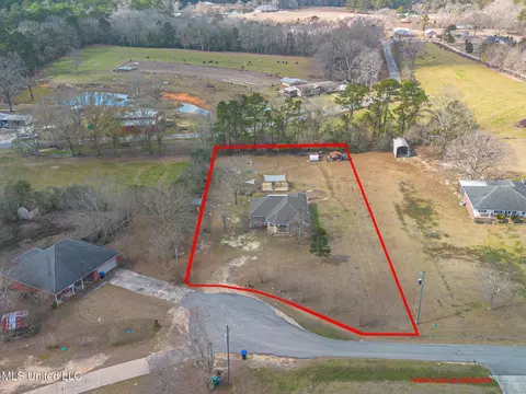 View/Area - 38 S Pecan, Mchenry, MS 39561 photo 1 of 2