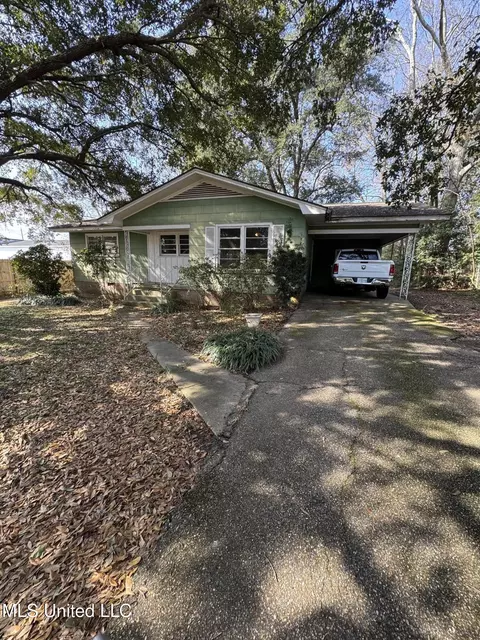 97 N Smylie St, Brookhaven, MS 39601