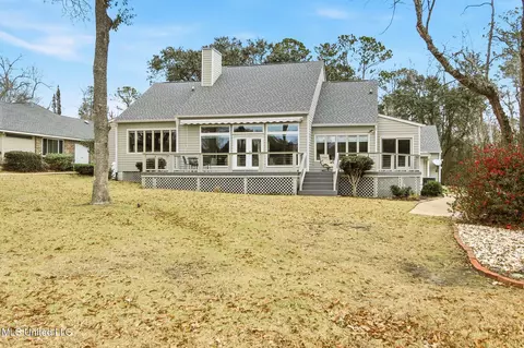 Exterior - 7928 Hapuna Pl, Diamondhead, MS 39525 photo 5 of 17