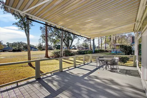 Exterior - 7928 Hapuna Pl, Diamondhead, MS 39525 photo 4 of 17