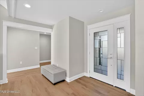 Entry Way - 7928 Hapuna Pl, Diamondhead, MS 39525 photo 1 of 2