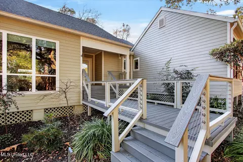 Exterior - 7928 Hapuna Pl, Diamondhead, MS 39525 photo 2 of 17