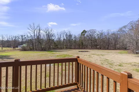 Exterior - 18285 Midway Rd, Terry, MS 39170 photo 15 of 22