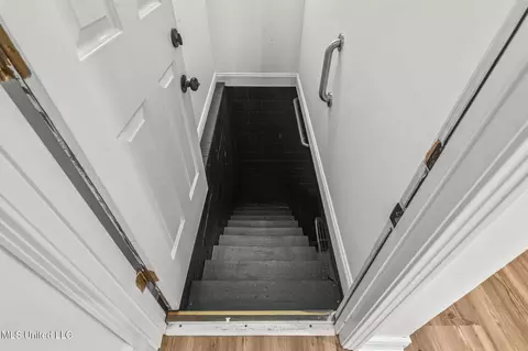 Entry Way - 18285 Midway Rd, Terry, MS 39170 photo 3 of 3