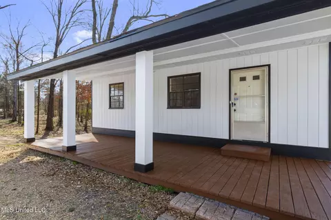 Exterior - 18285 Midway Rd, Terry, MS 39170 photo 6 of 22
