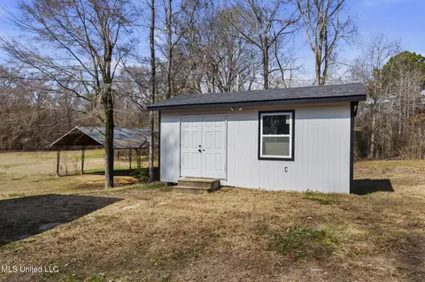 Exterior - 18285 Midway Rd, Terry, MS 39170 photo 7 of 22