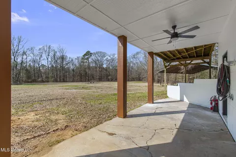 Exterior - 18285 Midway Rd, Terry, MS 39170 photo 17 of 22