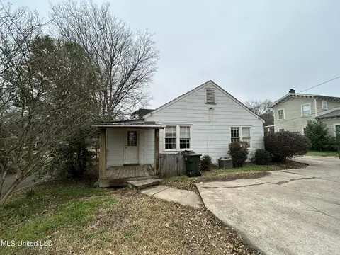 Exterior - 366 E Center St, Canton, MS 39046 photo 4 of 4