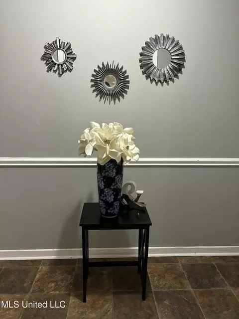 228 Mikell St, Jackson, MS 39212