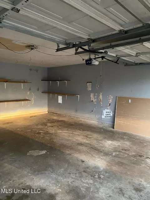 Other - 6162 Clarence Dr, Jackson, MS 39206 photo 1 of 2