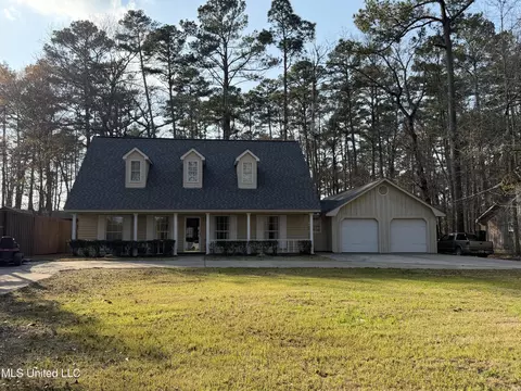 167 Crawford Camp Ln, Monticello, MS 39654