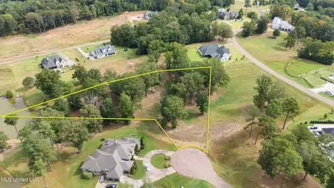 5823 Ginners Ln, Hernando, MS 38632 photo 2