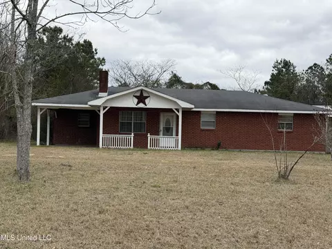 358 Holmes Rd, Jayess, MS 39641