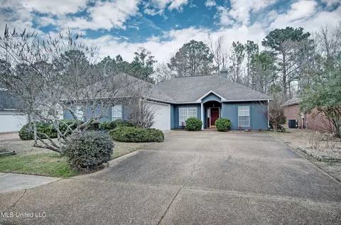271 Azalea Ct, Brandon, MS 39047