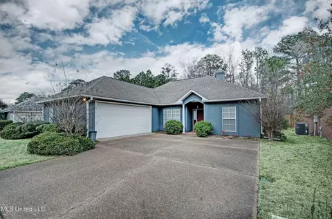 271 Azalea Ct, Brandon, MS 39047 photo 2