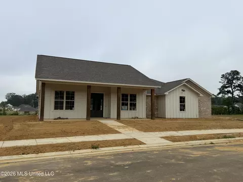 718 Celadon St, Brandon, MS 39042