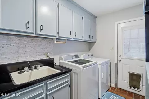 Other - 229 Greenfield Pl, Brandon, MS 39047 photo 5 of 9