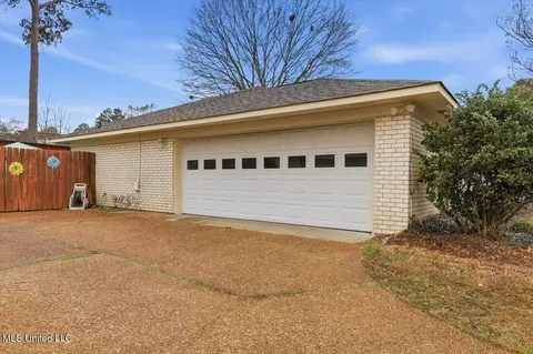 Other - 229 Greenfield Pl, Brandon, MS 39047 photo 2 of 9