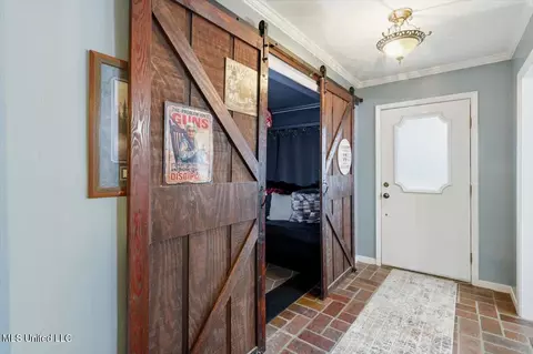 Entry Way - 229 Greenfield Pl, Brandon, MS 39047 photo 1 of 2