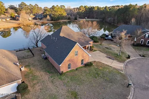 702 Meadow View Cv, Byram, MS 39272 photo 5