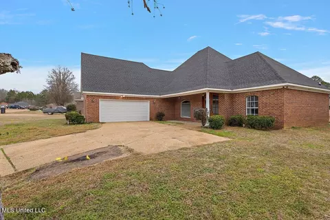 702 Meadow View Cv, Byram, MS 39272 photo 3
