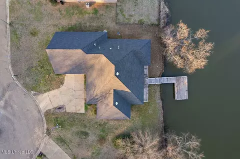 702 Meadow View Cv, Byram, MS 39272 photo 40