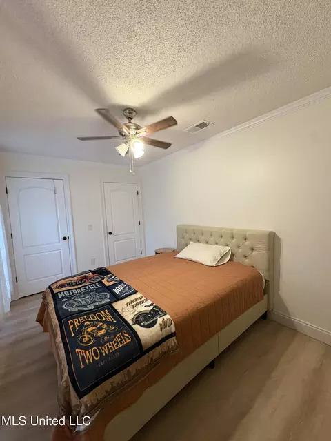 Bedroom - 412 Chenoa Ave, Carthage, MS 39051 photo 4 of 4