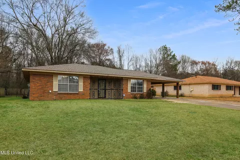 343 Swan Ridge Rd, Jackson, MS 39212
