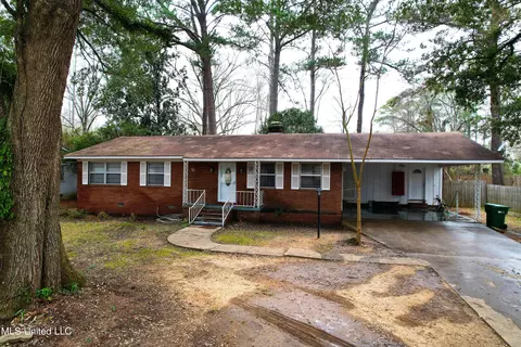 902 S Jackson St, Brookhaven, MS 39601 photo 2