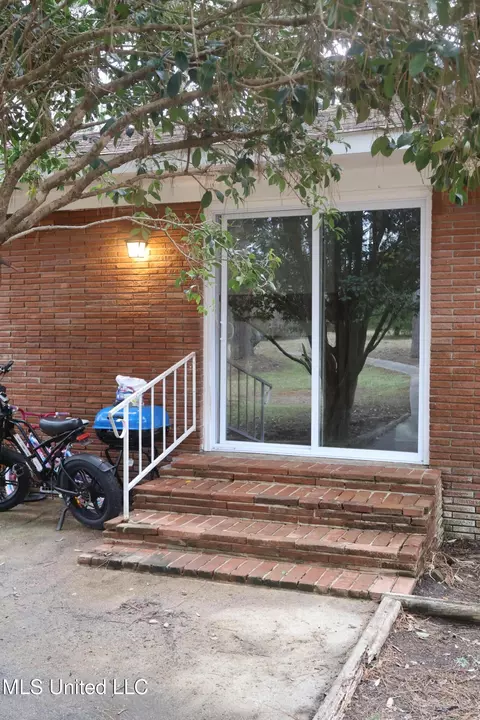 902 S Jackson St, Brookhaven, MS 39601 photo 16