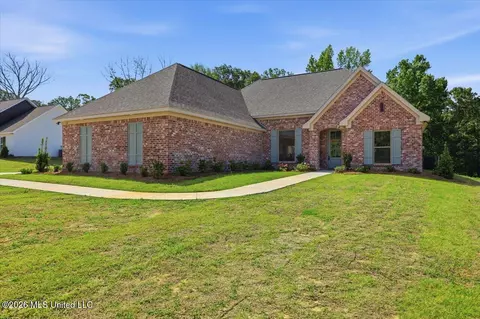 Exterior - 939 Mullican Rd, Florence, MS 39073 photo 2 of 5