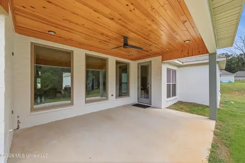Exterior - 939 Mullican Rd, Florence, MS 39073 photo 5 of 9
