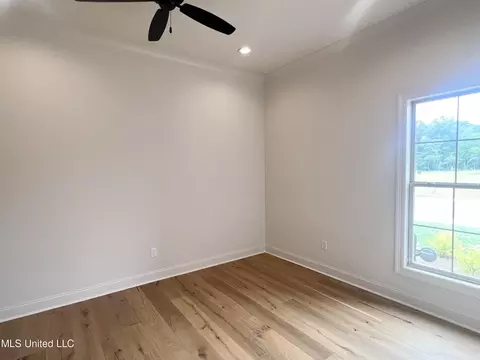 Bedroom - 130 Freedom Ring Dr, Brandon, MS 39047 photo 3 of 4