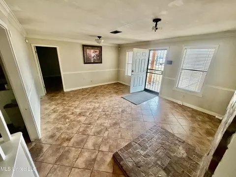 Living - 126 Interstate Rd, Shaw, MS 38773 photo 2 of 2