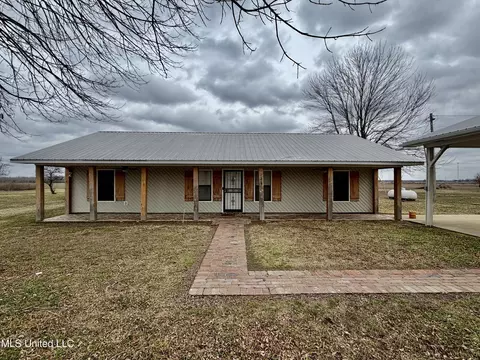 126 Interstate Rd, Shaw, MS 38773