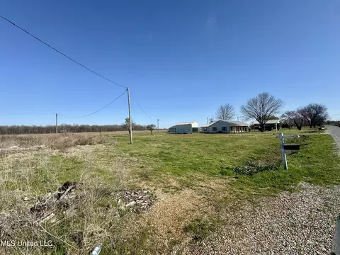 Exterior - 126 Interstate Rd, Shaw, MS 38773 photo 6 of 6