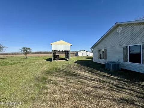 Exterior - 126 Interstate Rd, Shaw, MS 38773 photo 3 of 6
