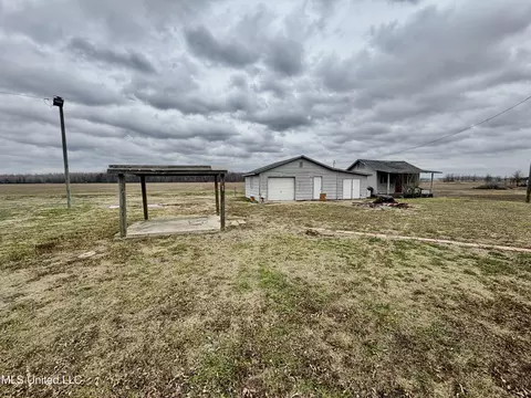 Exterior - 126 Interstate Rd, Shaw, MS 38773 photo 5 of 6
