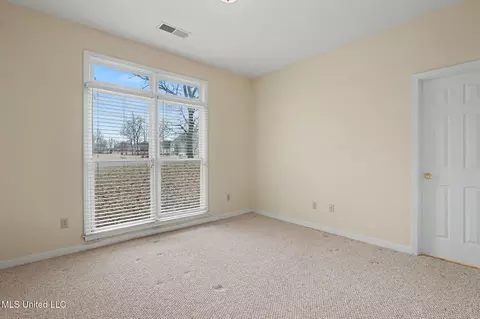 Bedroom - 1916 Trapper Dr, Hernando, MS 38632 photo 2 of 2
