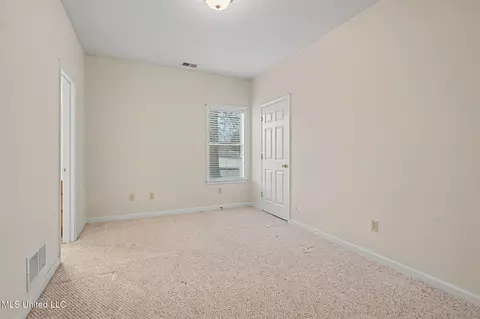 Bedroom - 1916 Trapper Dr, Hernando, MS 38632 photo 1 of 2
